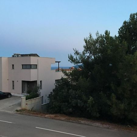 Gorgeous Biserka Apartment Near The Sea Rabac Exterior foto